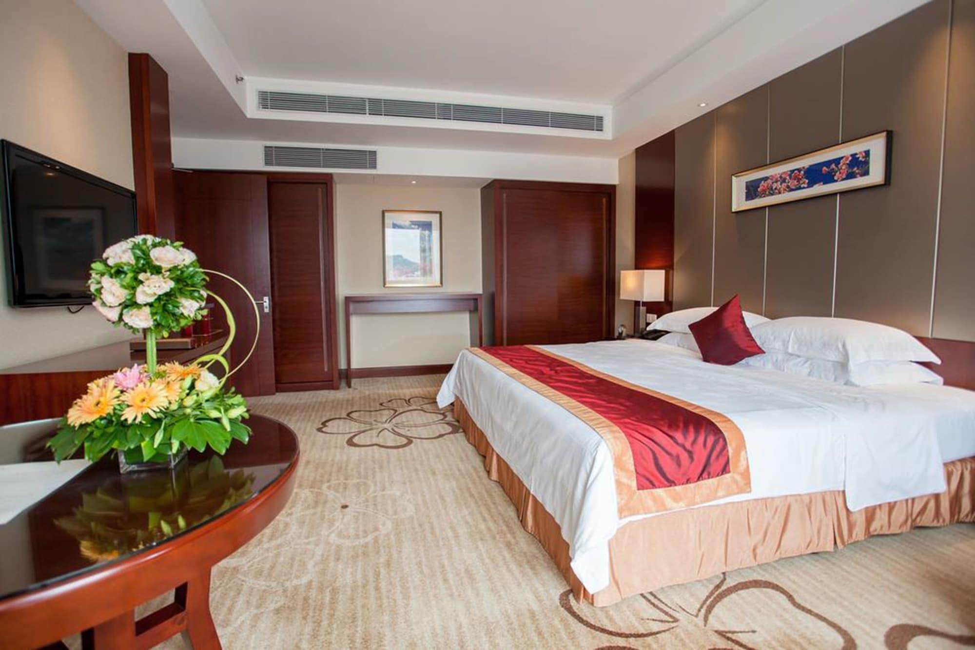 Ramada Plaza Shaoguan City Centre Exteriör bild