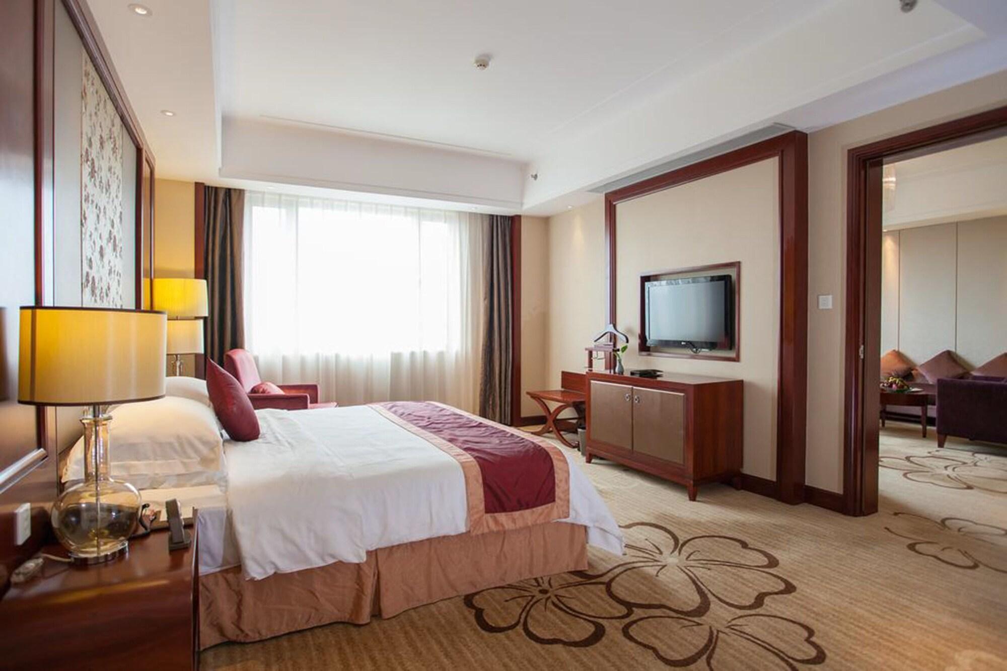 Ramada Plaza Shaoguan City Centre Exteriör bild