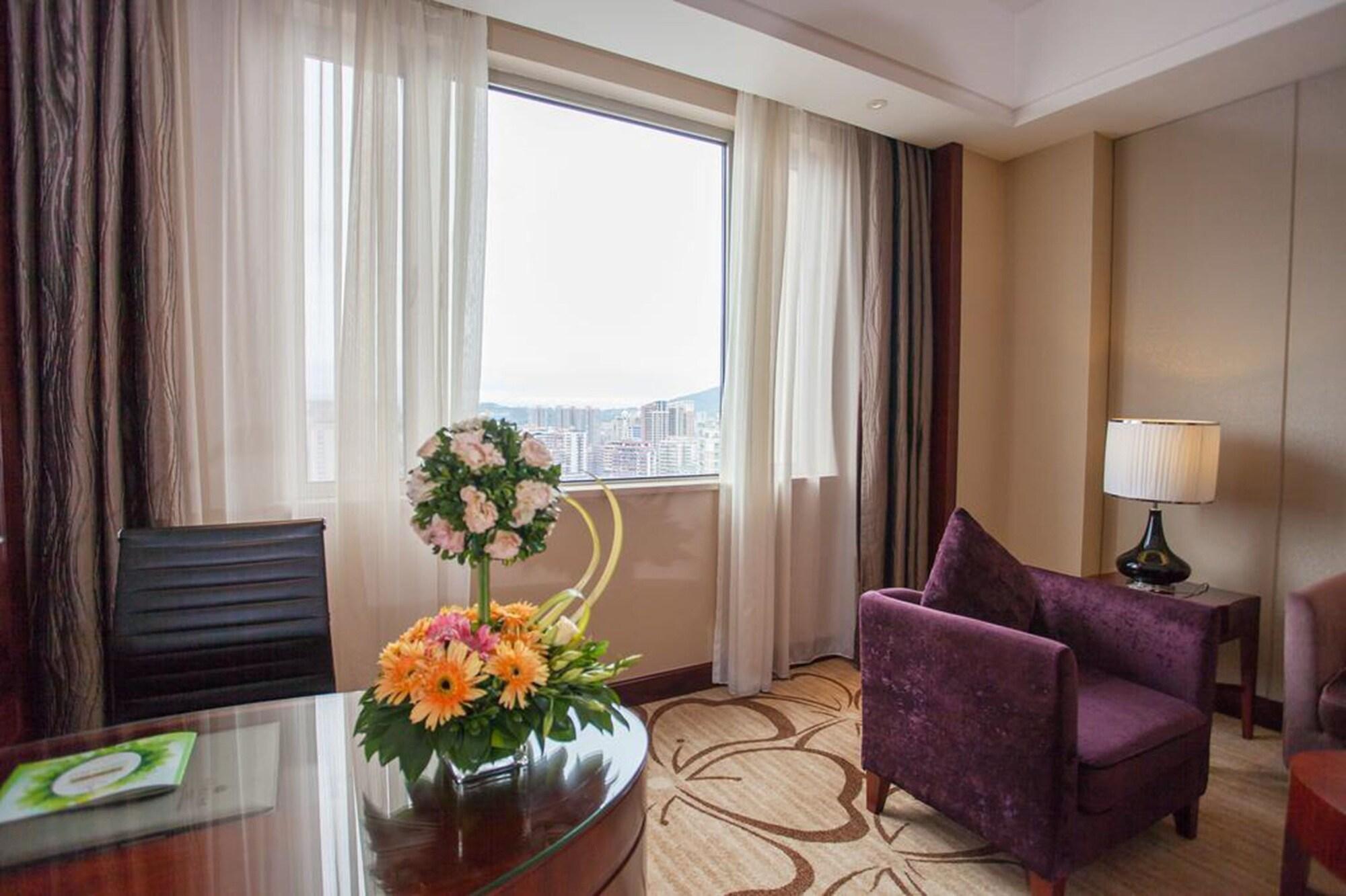 Ramada Plaza Shaoguan City Centre Exteriör bild