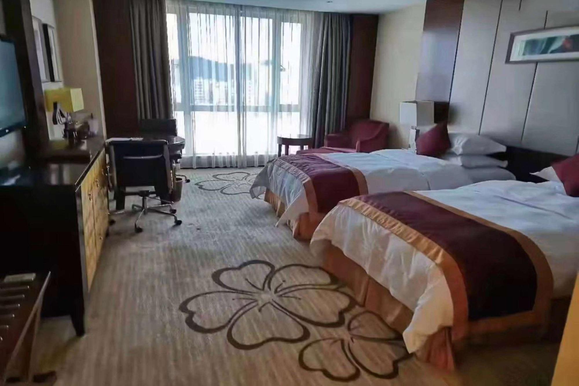 Ramada Plaza Shaoguan City Centre Exteriör bild